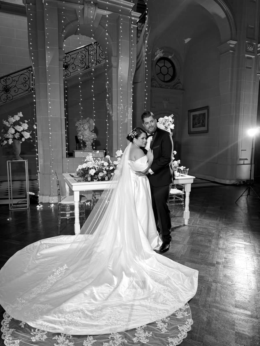 Cobertura en vivo de Adri & Javi, Palacio Sans Souci